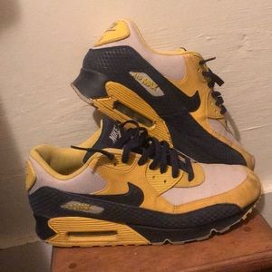 Men’s Nike air max